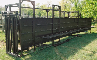 Cow Country Equipment Portable Tub Alley